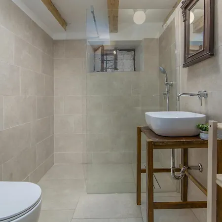 Apartment With A Parking Space Groznjan, Istria - Sredisnja Istra - 21011 *